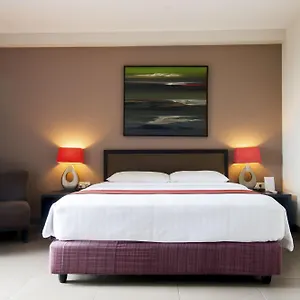 100 Sunset Kuta & Ballroom 3* Kuta (Bali)